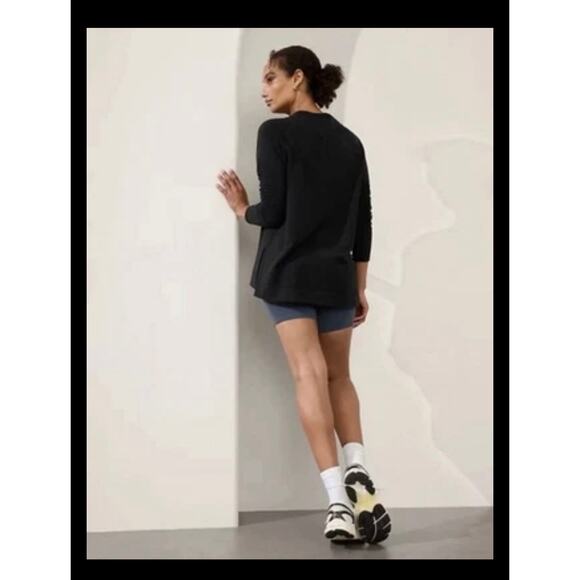 Athleta Coaster Luxe Recover Sweatshirt Black CYA Soft Yoga Top Womens Medium - Picture 6 of 12